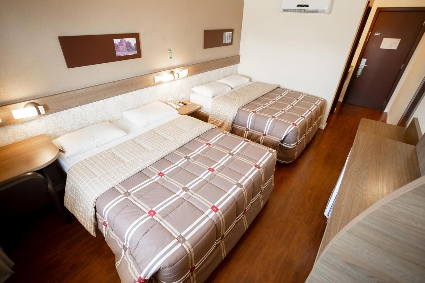 Hotel 10 Ponta Grossa Ponta Grossa  Dış mekan fotoğraf