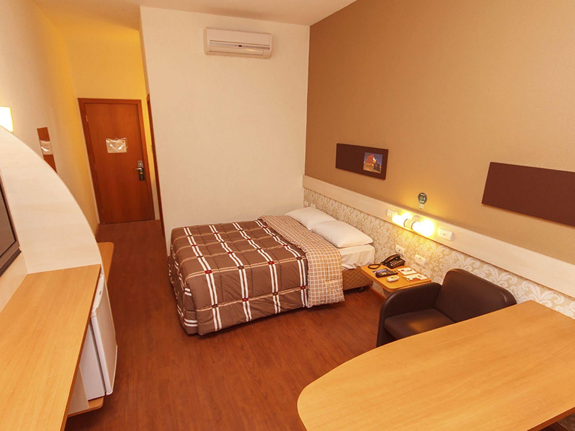 Hotel 10 Ponta Grossa Ponta Grossa  Dış mekan fotoğraf